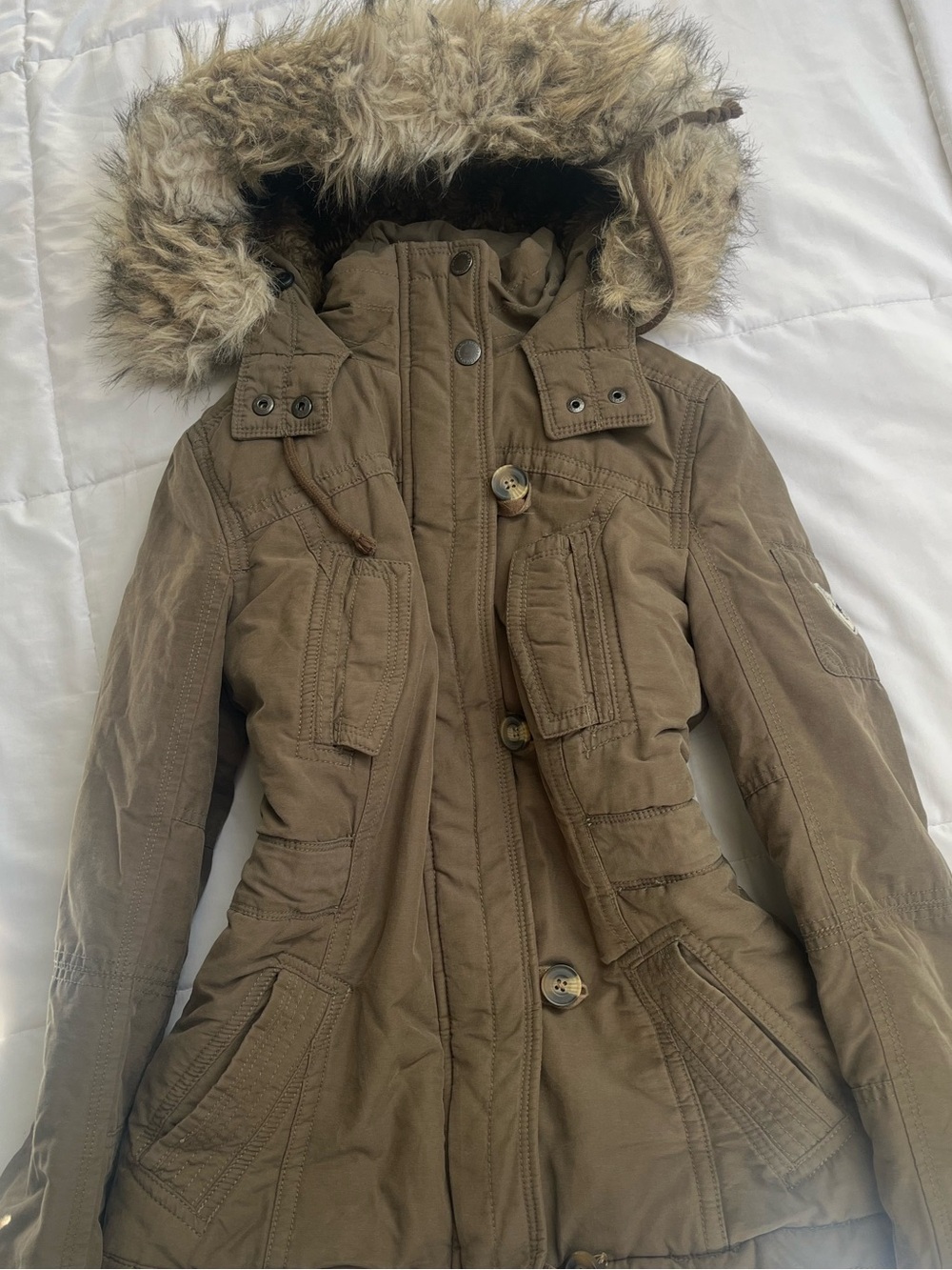 American Eagle Outfitters Olive Hooded Ski Jacket with Faux Fur Trim